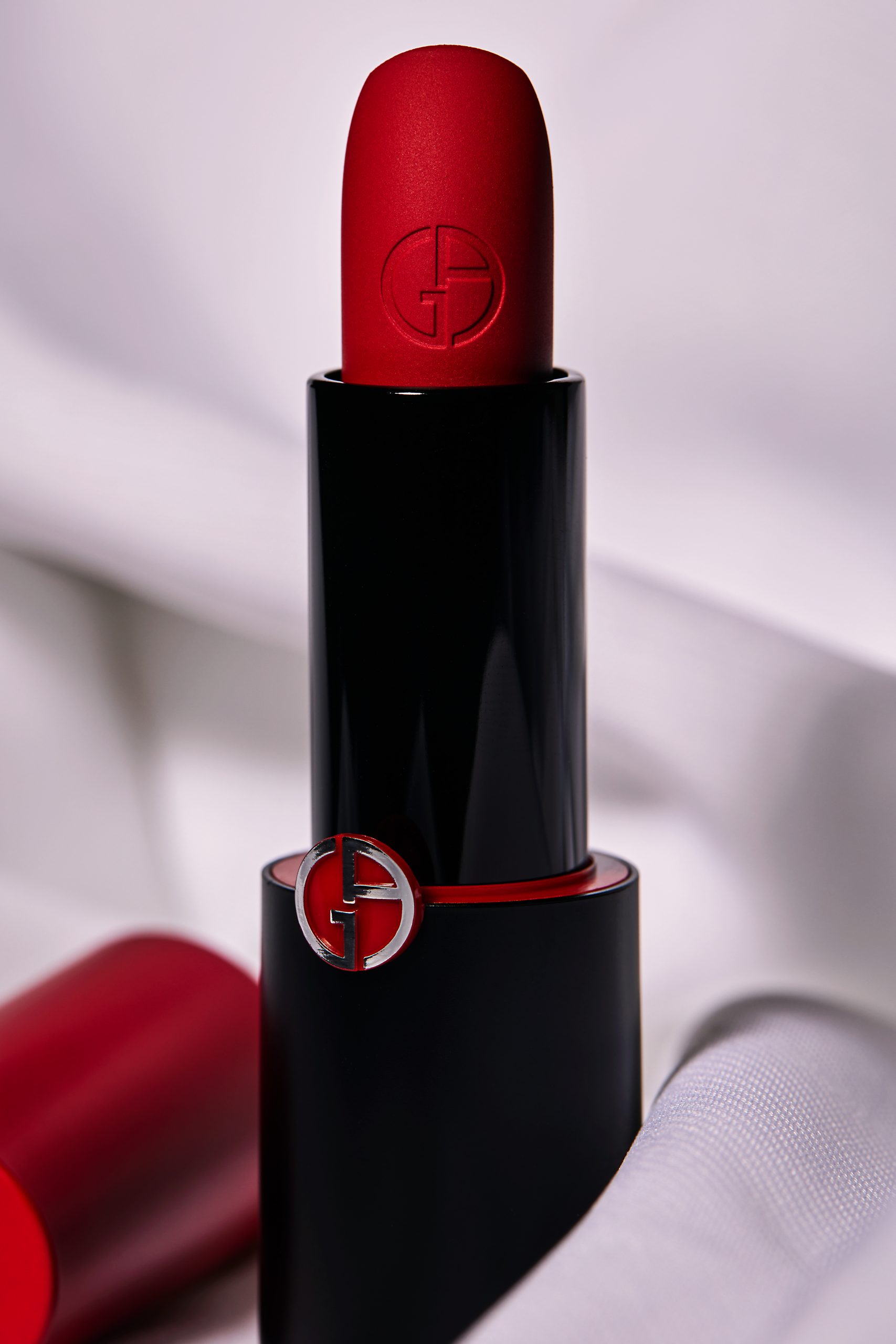 Luxury beauty product photography by Furkan Ramadani – Giorgio Armani lipstick
