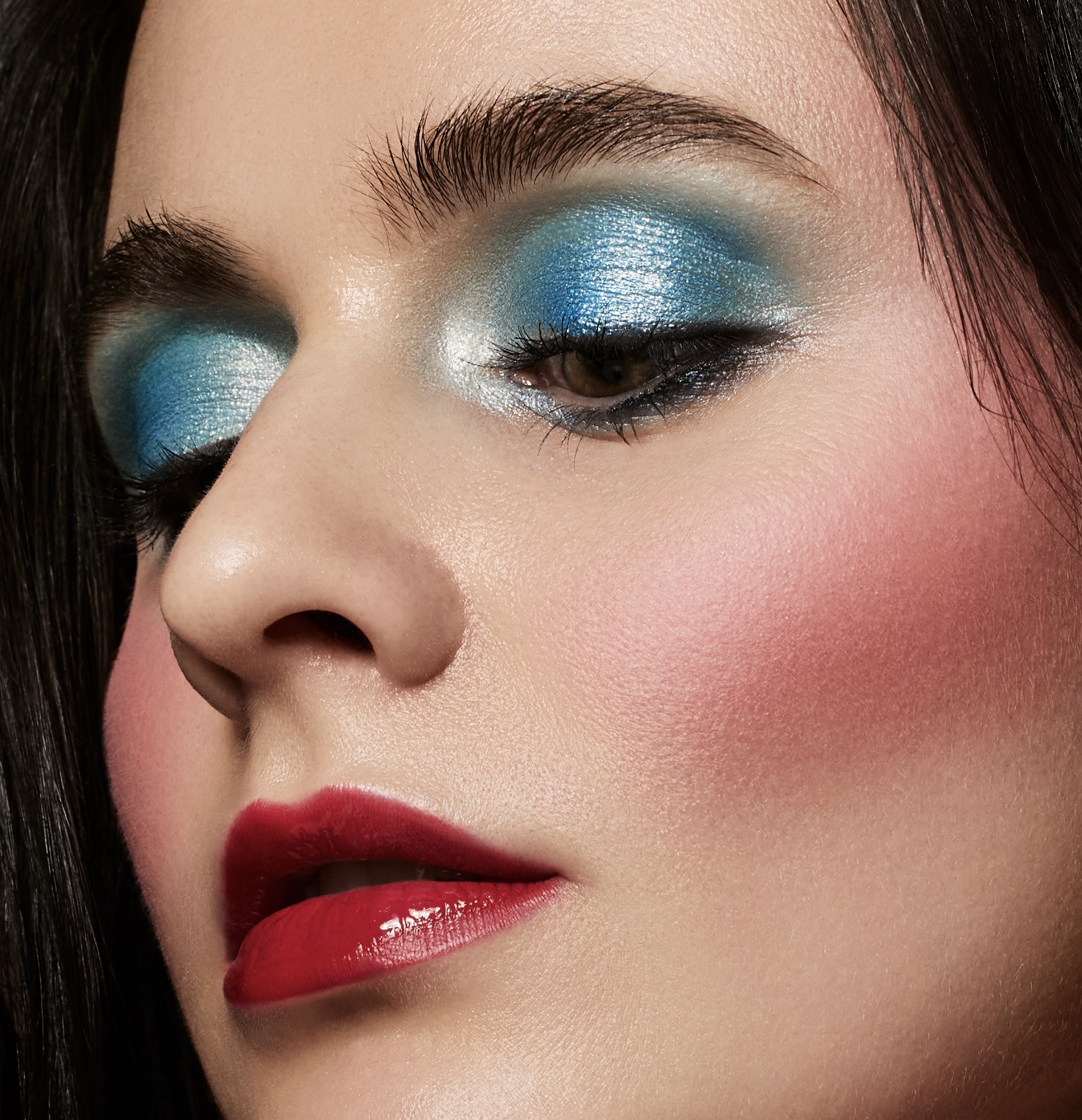 Dramatic makeup closeup beauty photography by Furkan Ramadani