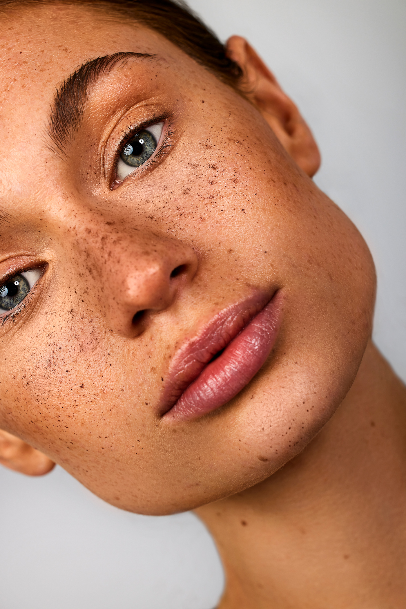 Skin texture beauty closeup by commercial photographer Furkan Ramadani